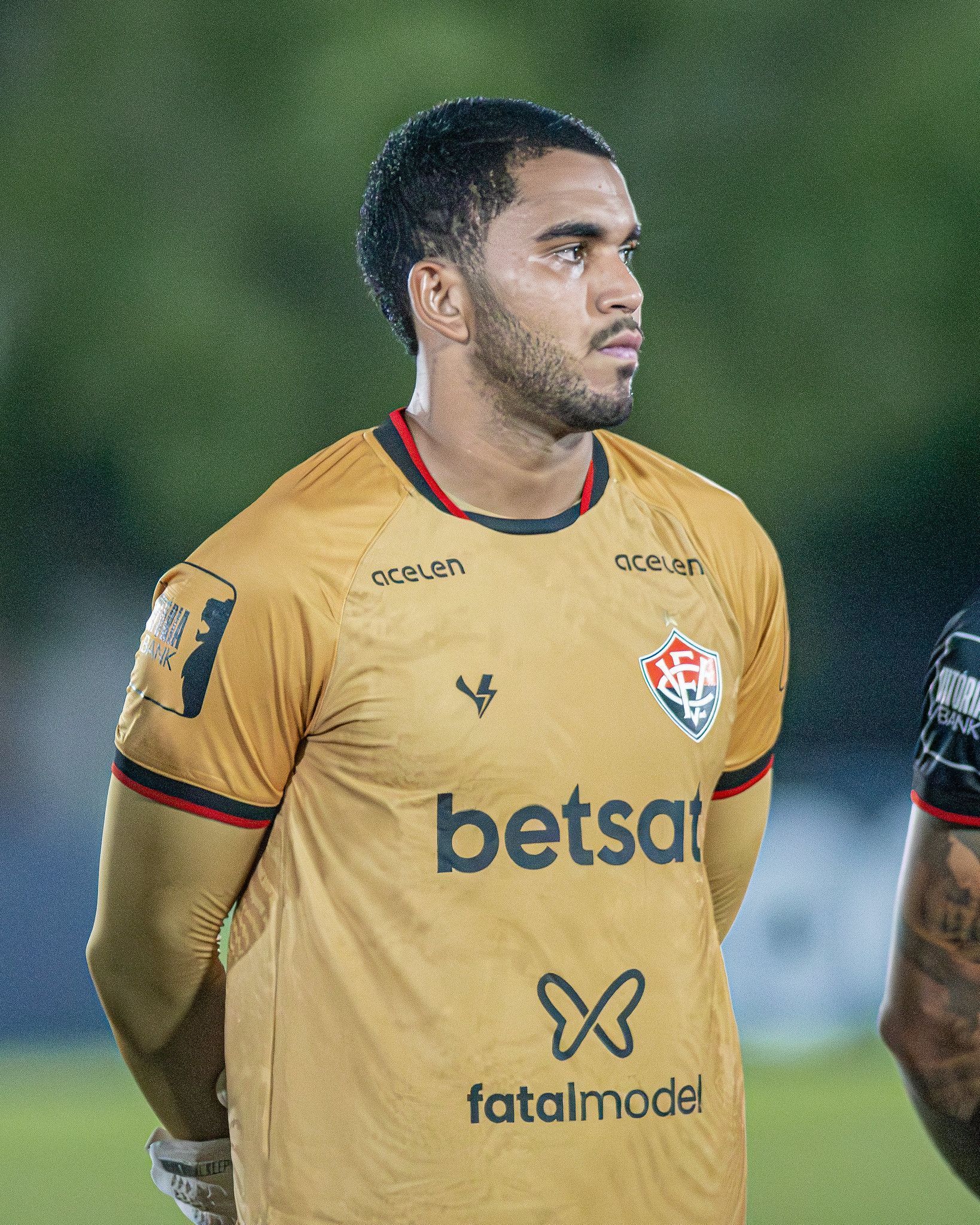 Vitória: Lucas Arcanjo sofre lesão no joelho; veja tempo de recuperação