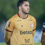 Vitória: Lucas Arcanjo sofre lesão no joelho; veja tempo de recuperação