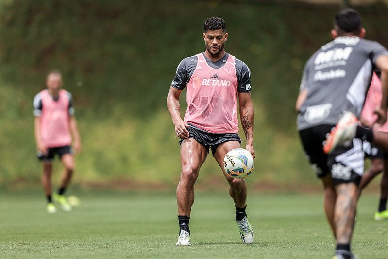 Atlético finaliza preparação e vai completo para clássico contra o Cruzeiro