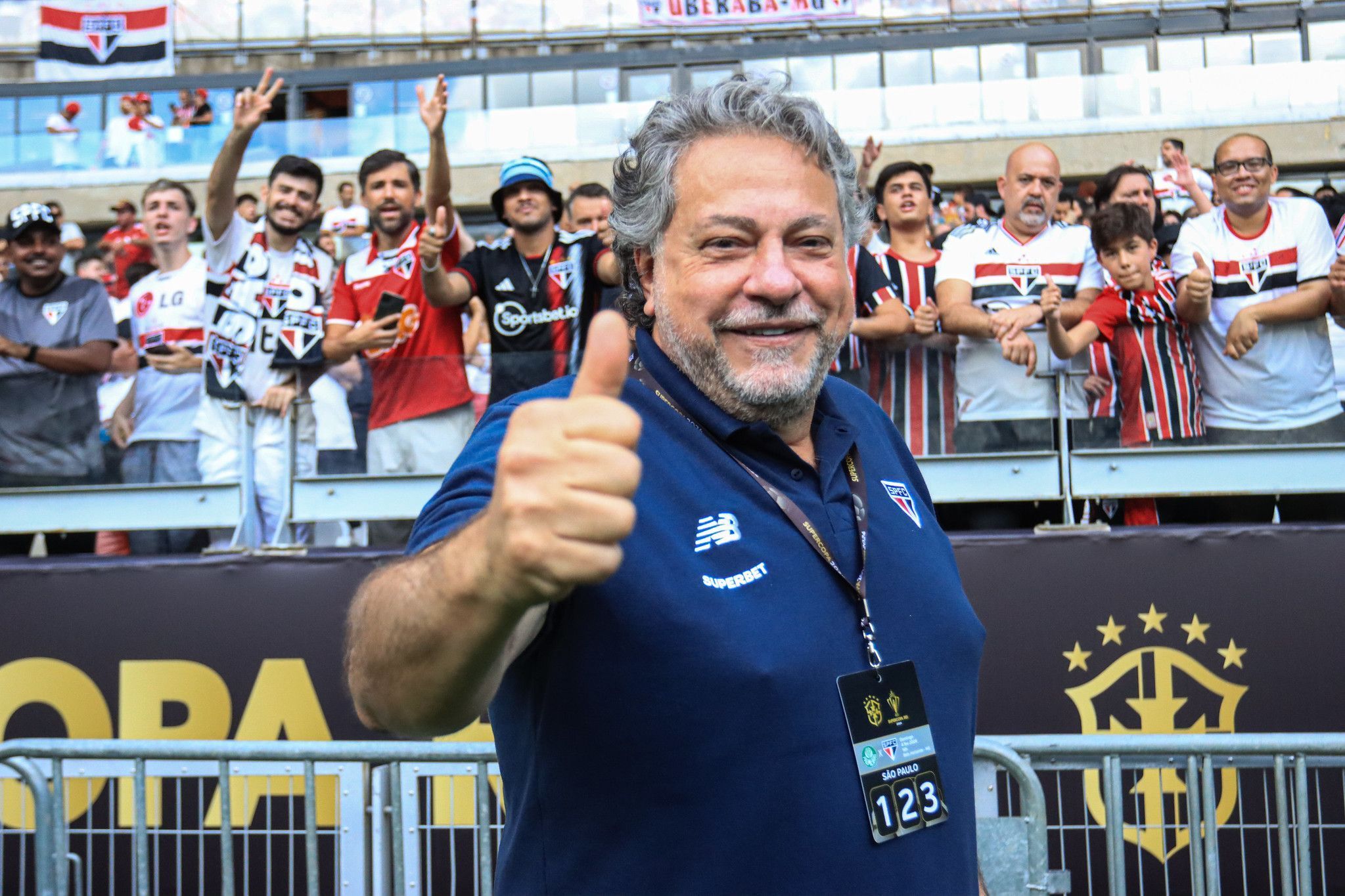 Presidente do São Paulo revela valor de salário no clube, e torcedores reagem