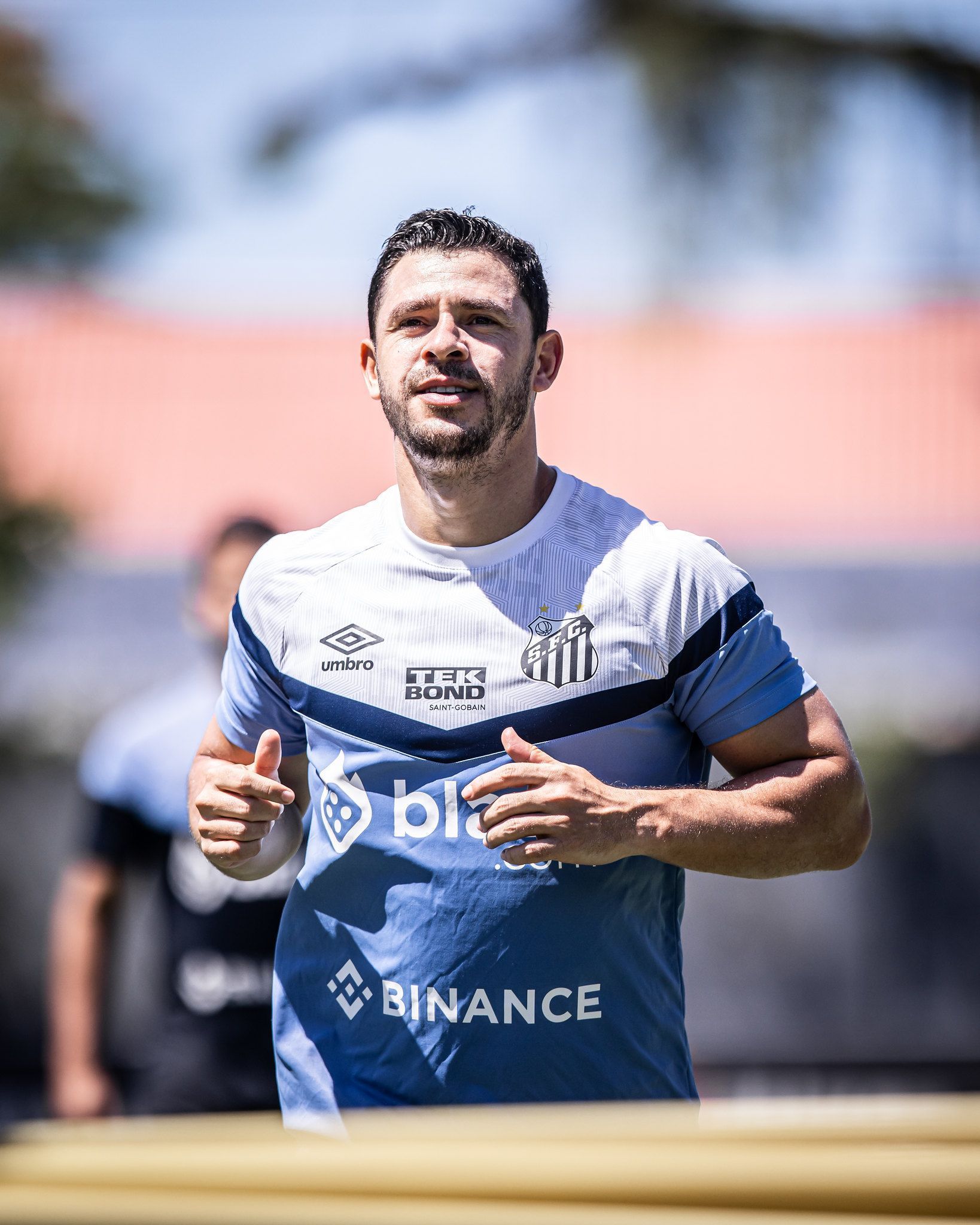 Desgaste físico preocupa Santos antes de clássico com São Paulo; Giuliano é dúvida