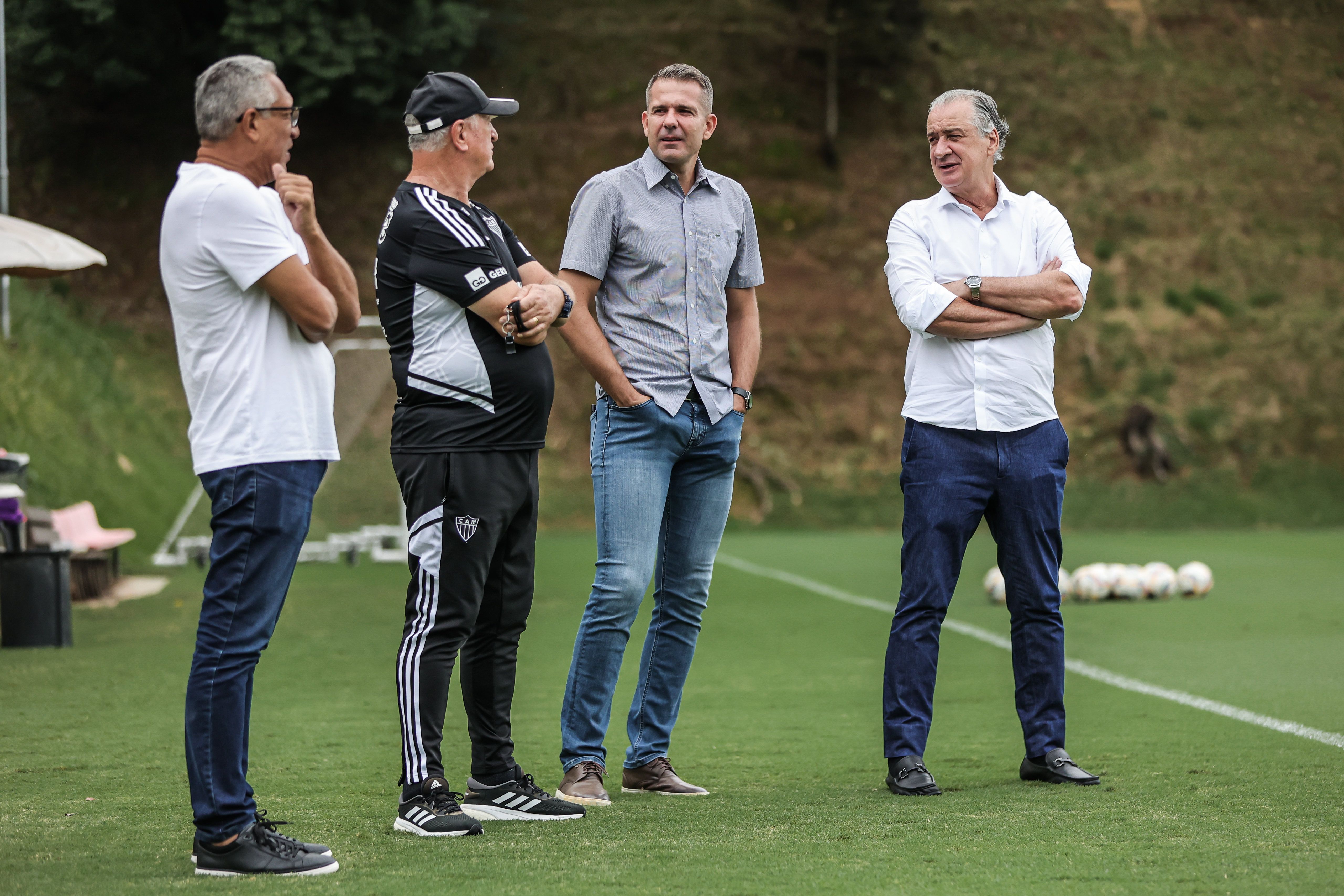 Atlético pode fazer de Victor sucessor de Rodrigo Caetano; saiba mais
