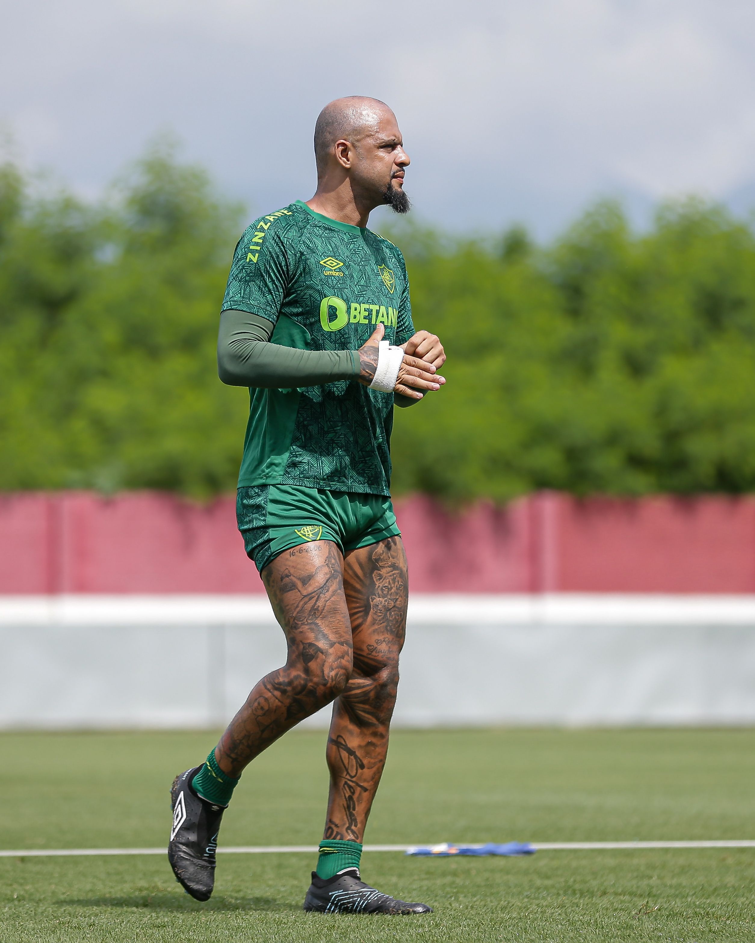 Felipe Melo revela tentativa de golpe em doações para o Rio Grande do Sul; assista