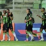 América domina, vence o Uberlândia e segue com a melhor campanha do Mineiro