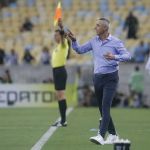 Tiago Nunes vê derrota do Botafogo injusta para o Flamengo e elogia estreia de Luiz Henrique