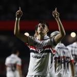 Após golaço, Bobadilla exalta grupo do São Paulo ‘Temos elenco para muito’