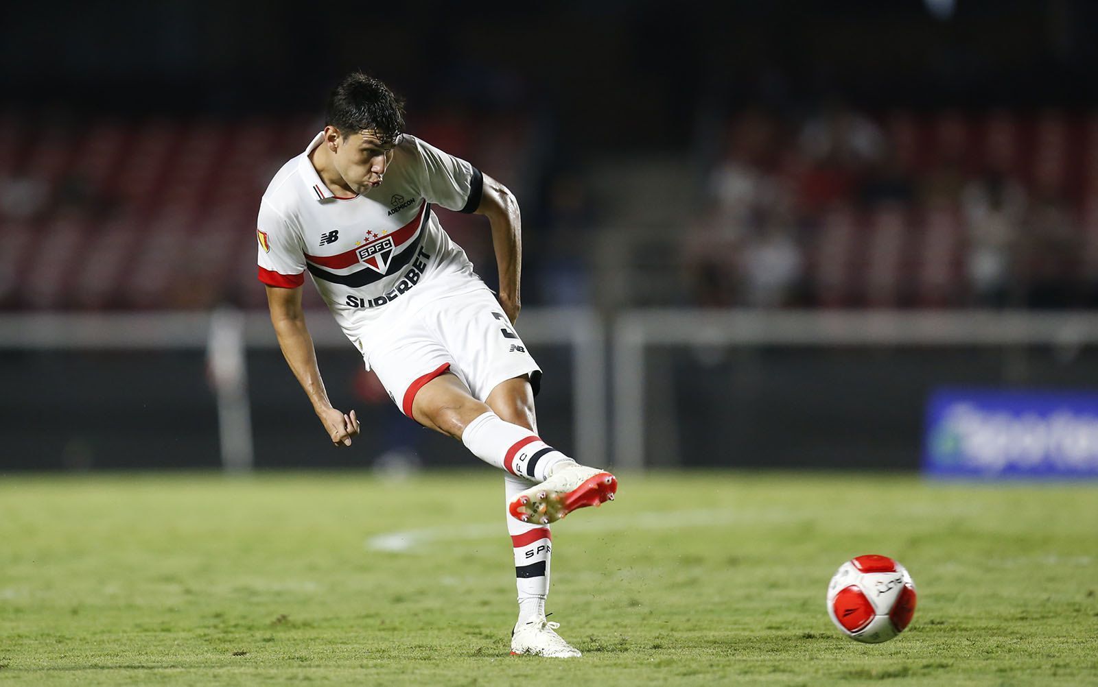 Brasil ou Portugal? Joia do São Paulo ainda não sabe qual seleção defender