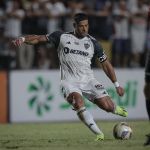 Bola parada representa mais de 40% dos gols de Hulk no Atlético; veja números