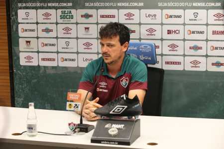 Fernando Diniz na coletiva