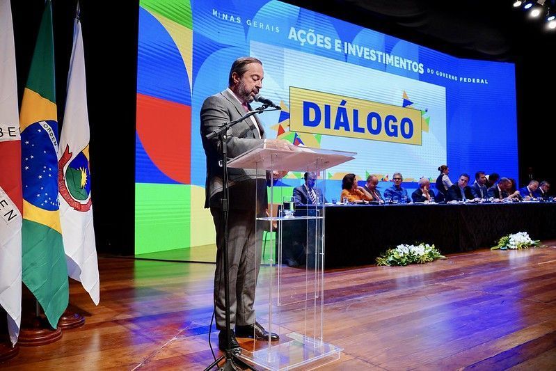 Haddad vai apresentar a Lula esboço da renegociação dívida de MG, diz Silveira