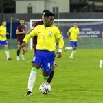 CBF repudia atos racistas contra a família de Endrick em jogo pelo Pré-Olímpico