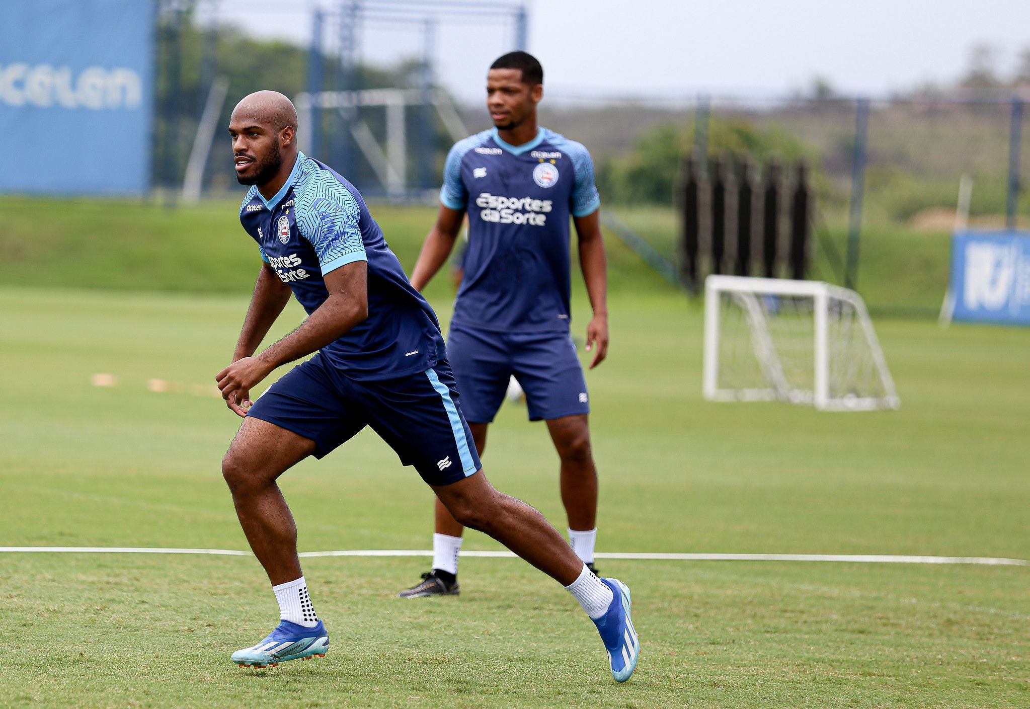 Bahia faz último treino antes de duelo contra o River-PI; reforço participa
