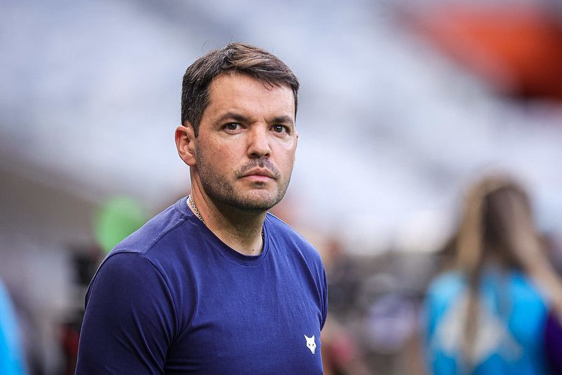 Escalação do Cruzeiro: Larcamón define time titular com uma novidade