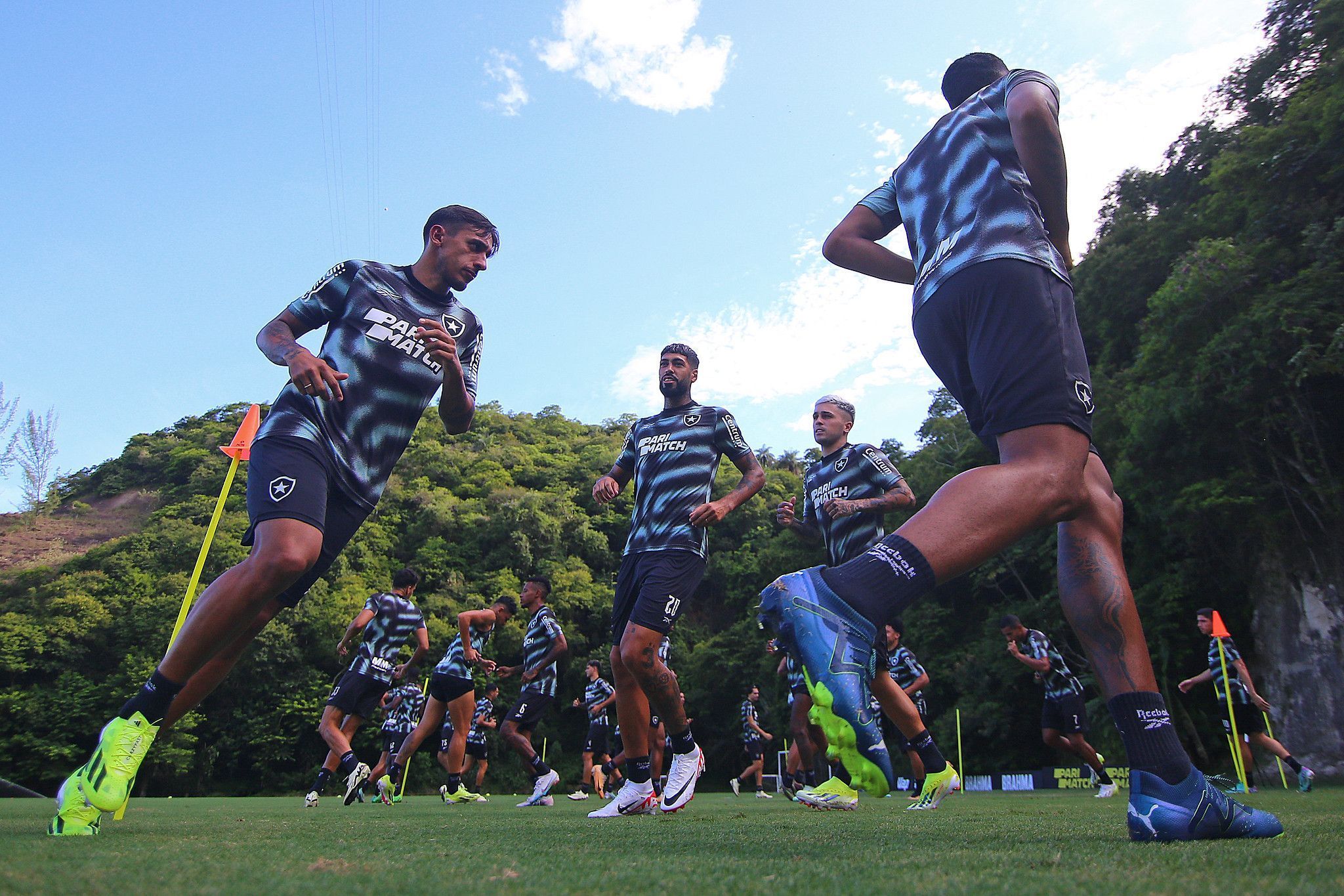 Volta Redonda x Botafogo: veja as prováveis escalações pelo Campeonato Carioca
