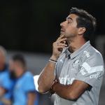 Abel Ferreira lamenta fala de eficácia e critica calendário imposto ao Palmeiras