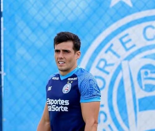 Operário acerta contratação de multicampeão pelo Athletico-PR