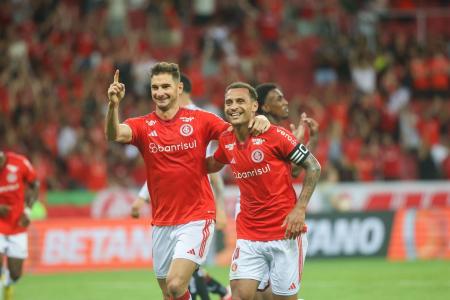 Alario e Alan Patrick