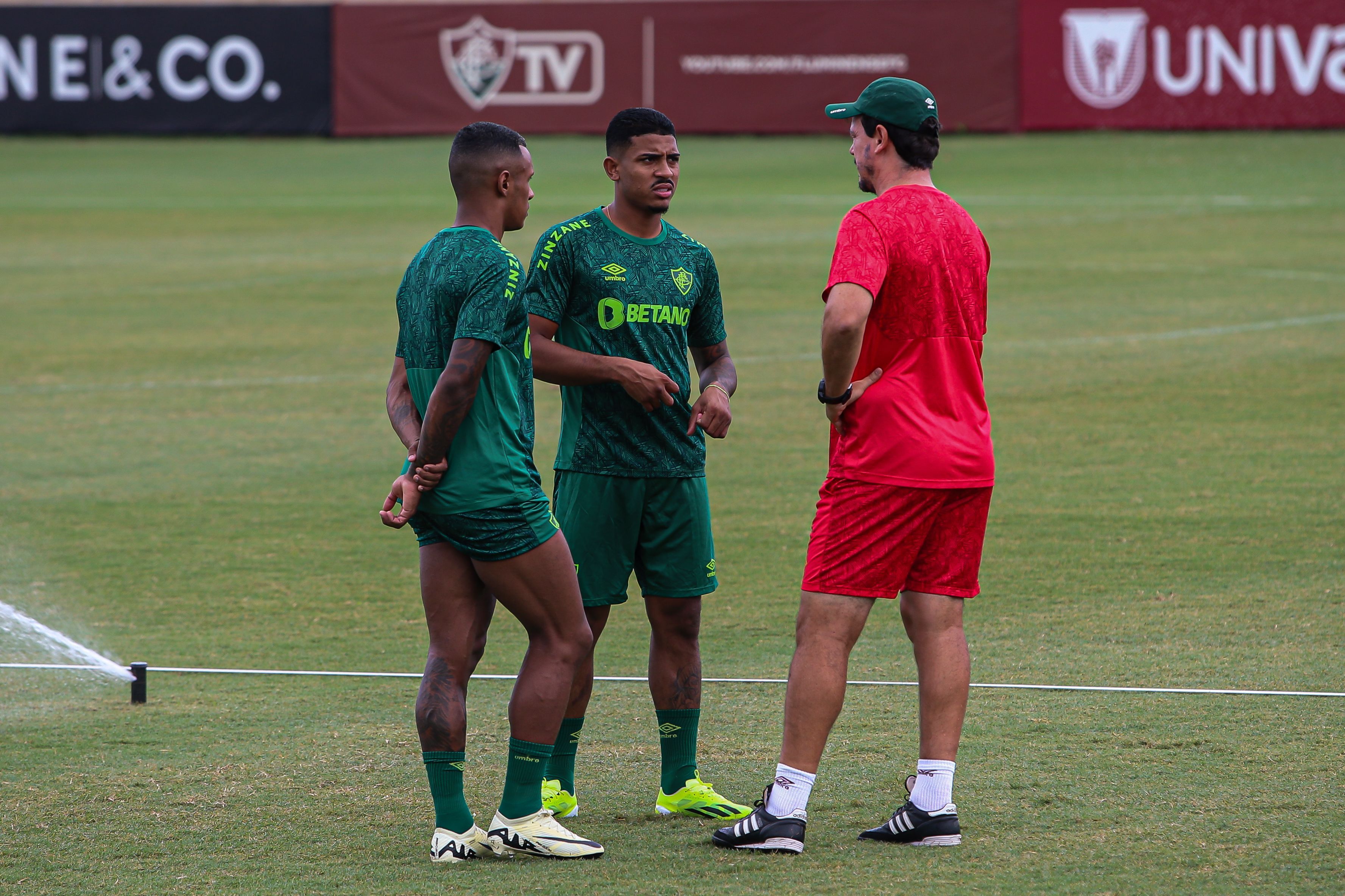 Em último teste antes da Recopa, Fluminense enfrenta o Madureira pelo Carioca
