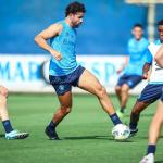 Diego Costa participa de primeiro coletivo no Grêmio; atacante pode ser novidade no Gre-Nal