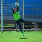 Marchesín sofre lesão muscular e desfalca o Grêmio