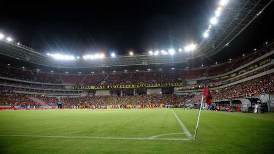 Arena de Pernambuco com a torcida do Sport nas arquibancadas