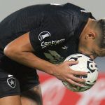 Botafogo recebe o Aurora pela Libertadores e começa a definir rumo da temporada