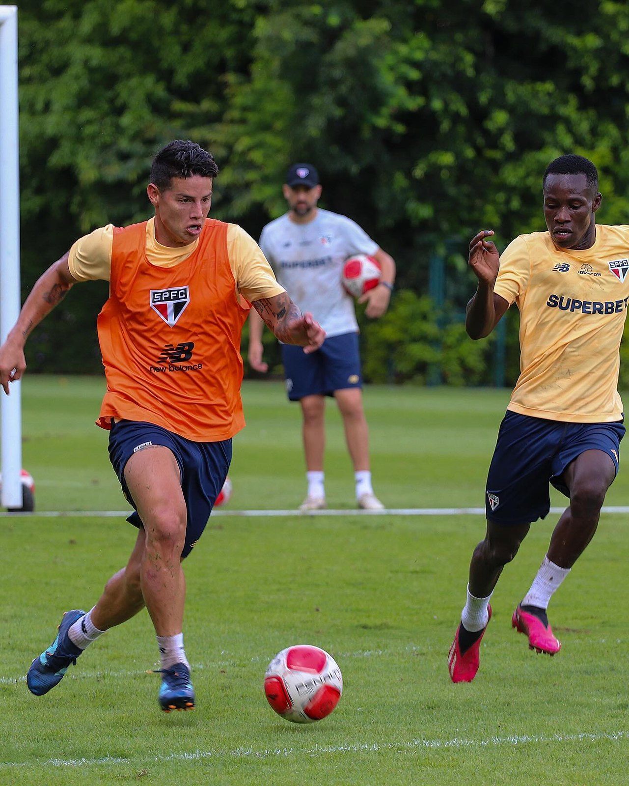 São Paulo se beneficia de nova regra para estrangeiros na Série A