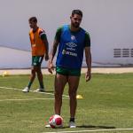 Renato Augusto pede calma para se adaptar ao estilo de jogo do Fluminense