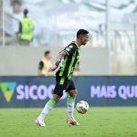 Lateral do América projeta semi do Mineiro e mostra confiança para duelo com Atlético