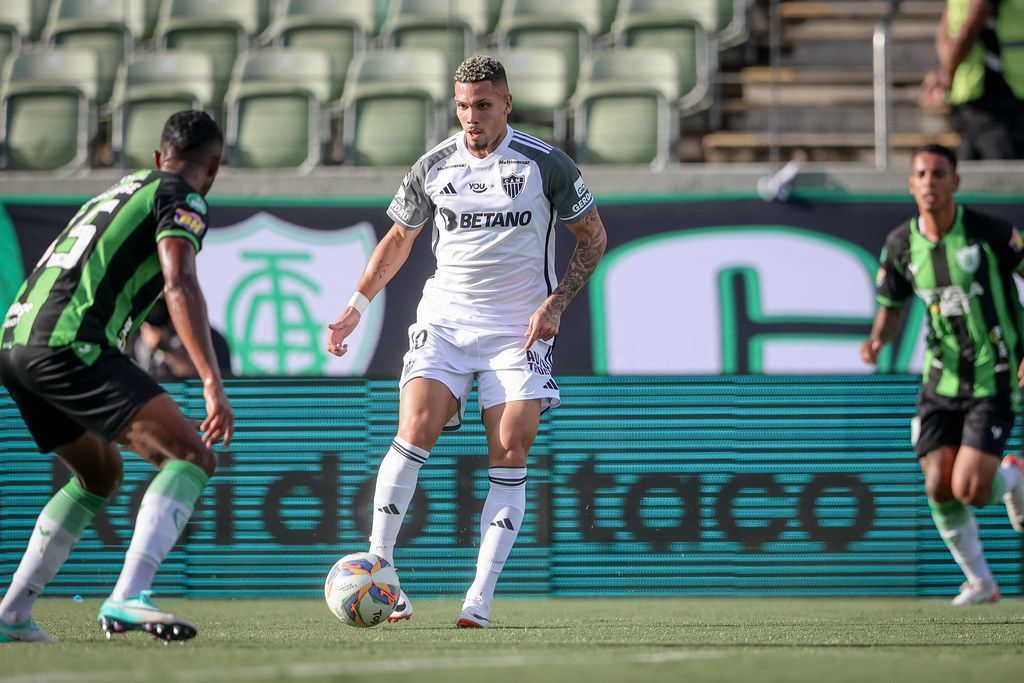 Atlético reativo? Paulinho fala sobre estratégia para duelo com o América