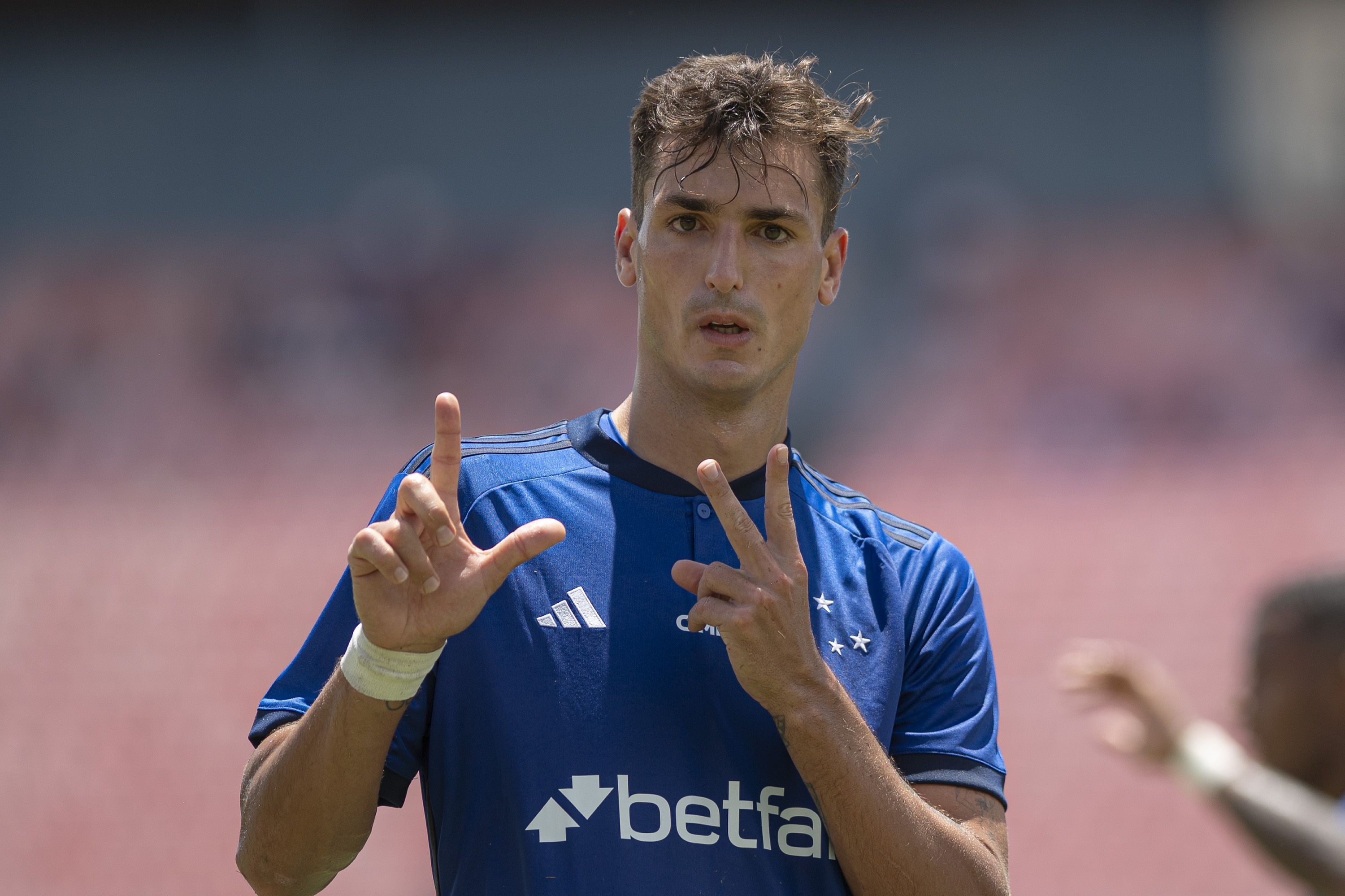 Dinenno, do Cruzeiro, é o jogador com mais gols entre reforços de times da Série A