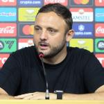 Diretor do Botafogo atualiza busca por técnico e prega foco na Libertadores
