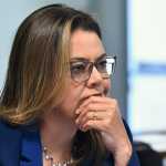 Carro de senadora é leiloado para quitar dívida com partido