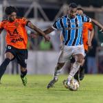Auxiliar técnico explica uso de time reserva e porque Grêmio não recebeu medalhas de vice da Recopa