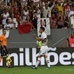James reestreia no São Paulo com assistência e gol e abre caminho para retomada