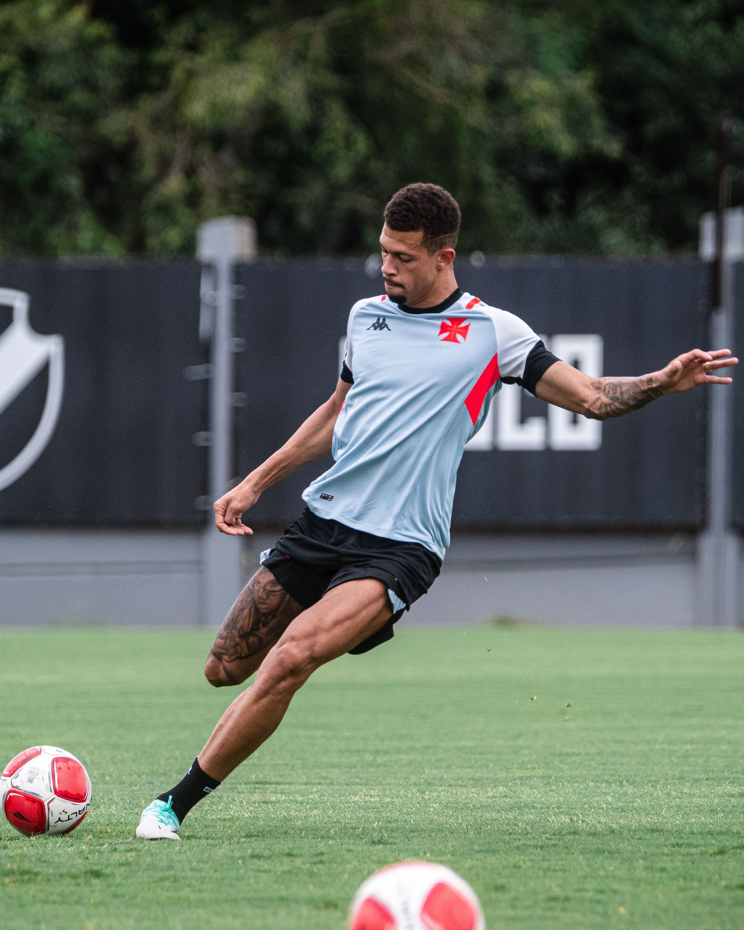 João Victor deve ser surpresa no Vasco para confronto no Brasileiro
