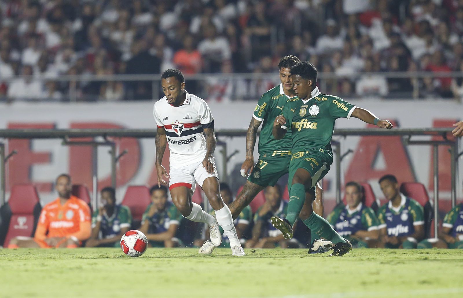 São Paulo e Palmeiras se reencontram no MorumBis após 'clássico da confusão'