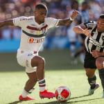Douglas Costa tem lesão constatada e deve desfalcar o Fluminense no Carioca