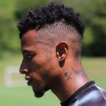 Tchê Tchê destaca 'felicidade' do Botafogo e projeta duelo com o Bragantino