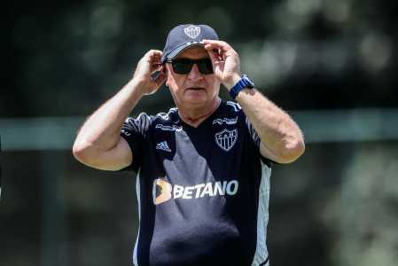 Luiz Felipe Scolari tem contrato com o Atlético até o fim de 2024