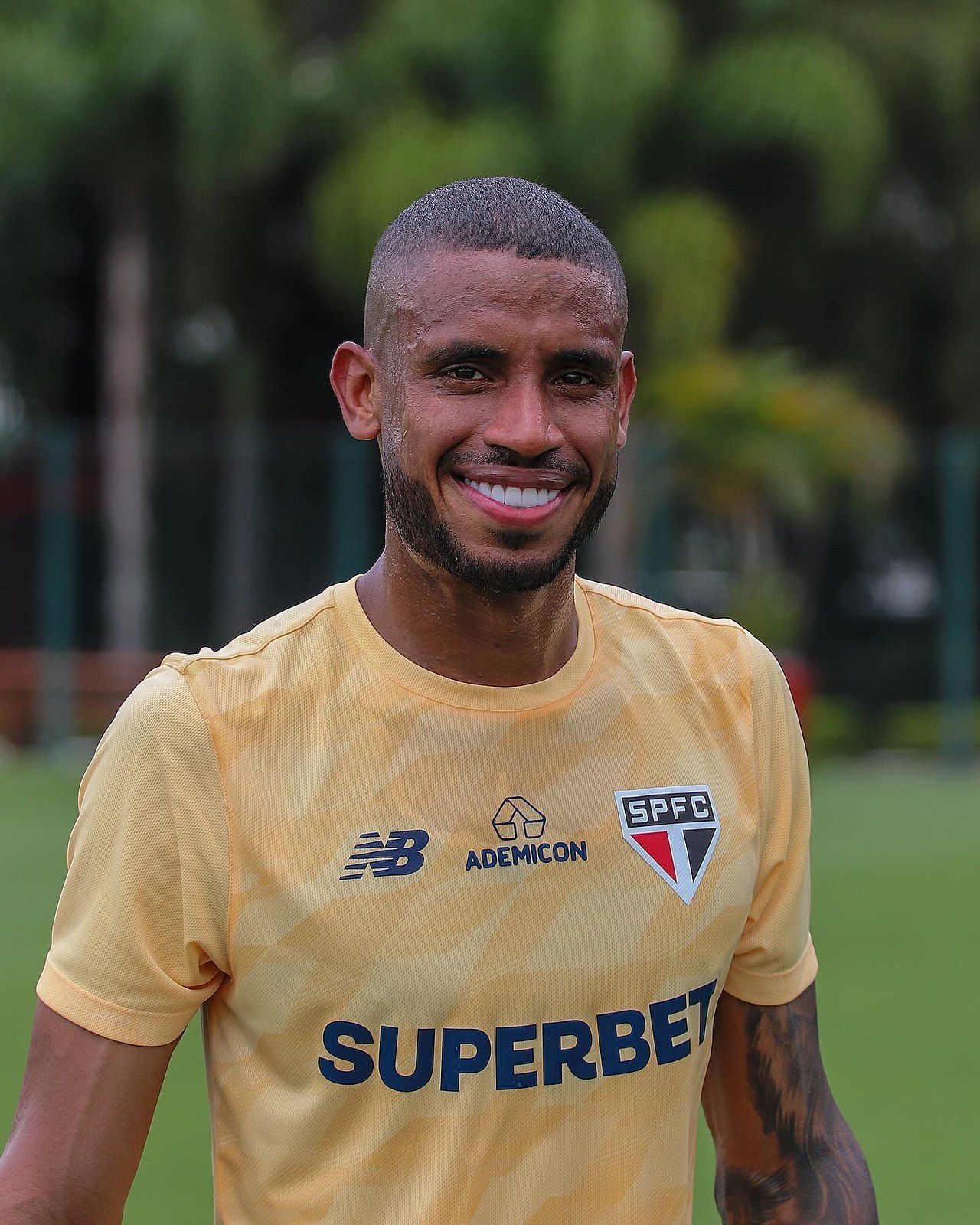 São Paulo inscreve reforço e ganha opção para quartas de final do Paulistão