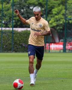 Ferreira atacante do São Paulo