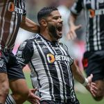 Hulk tenta igualar feito de Reinaldo pelo Atlético em finais de Mineiro