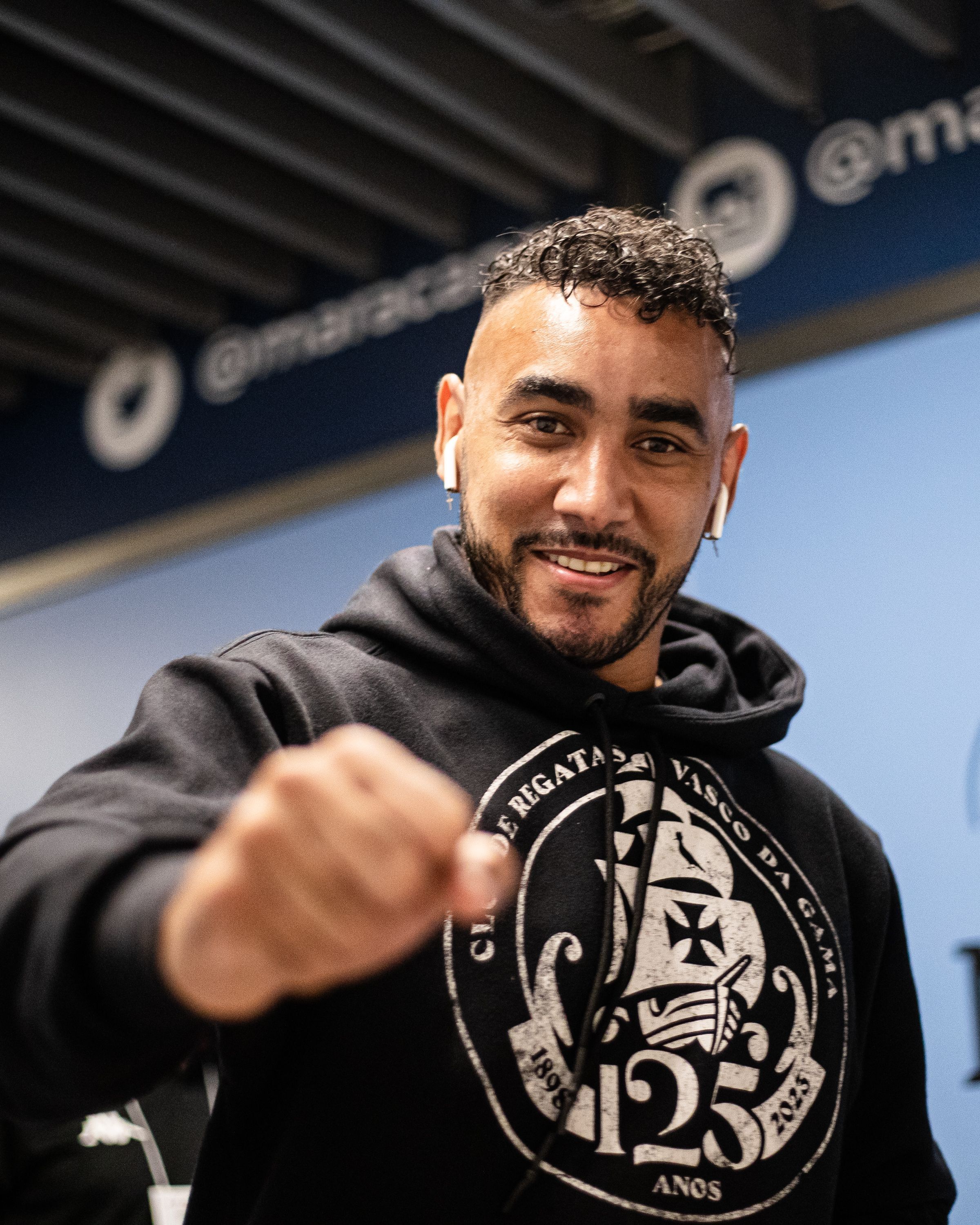 Precisando vencer, Vasco deve contar com o retorno de Payet no Brasileiro