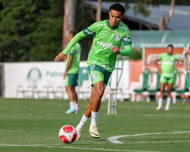 lazaro atacante do palmeiras