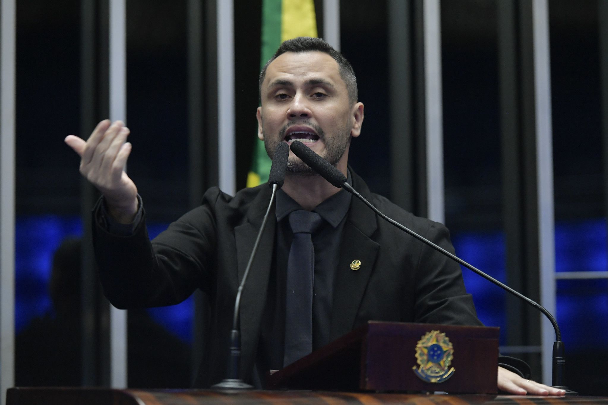 Cleitinho elogia desafeto de bolsonaristas e reforça postura independente em pautas populares