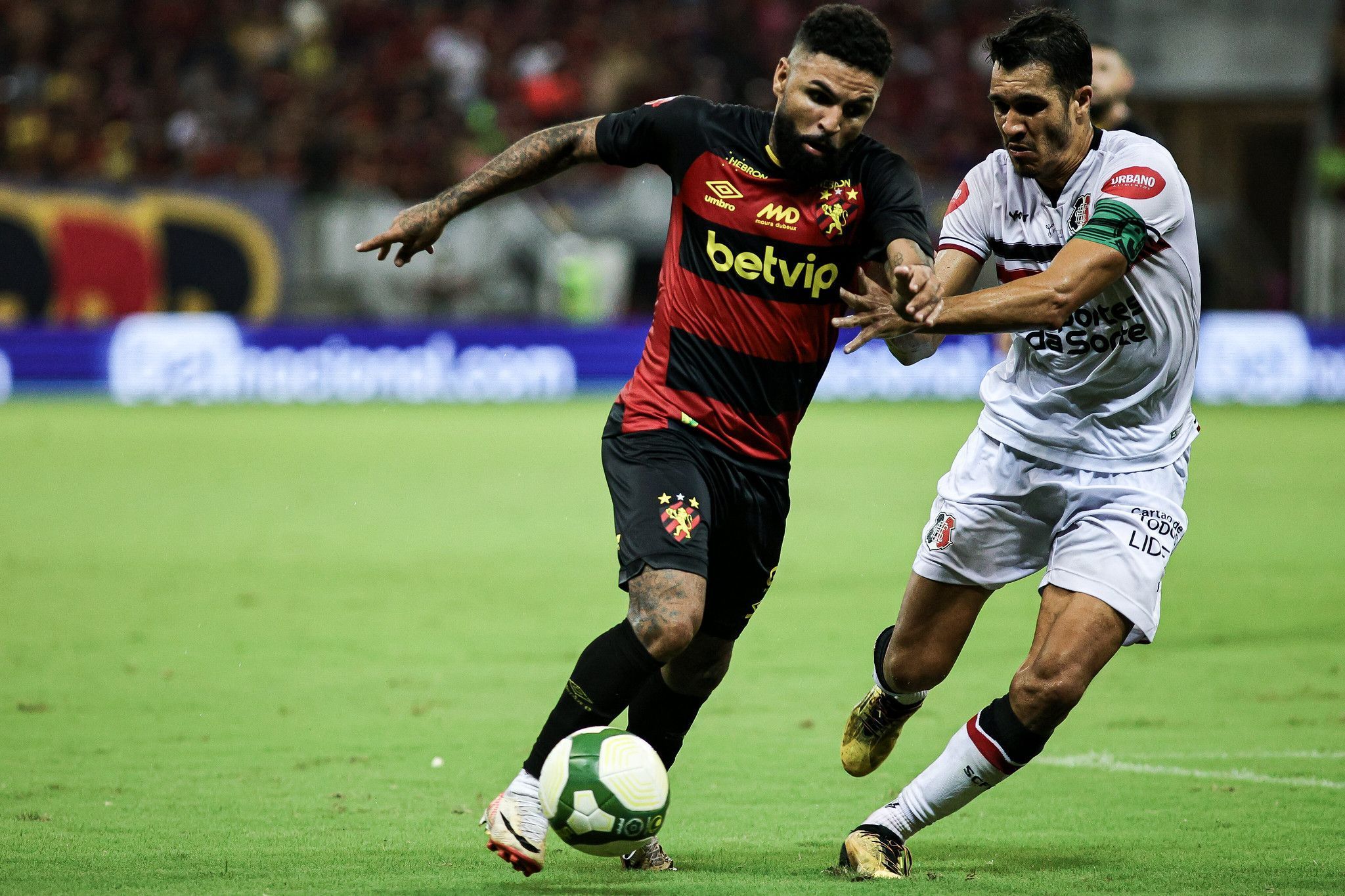 Sport vence Santa Cruz nos pênaltis e vai à final do Pernambucano
