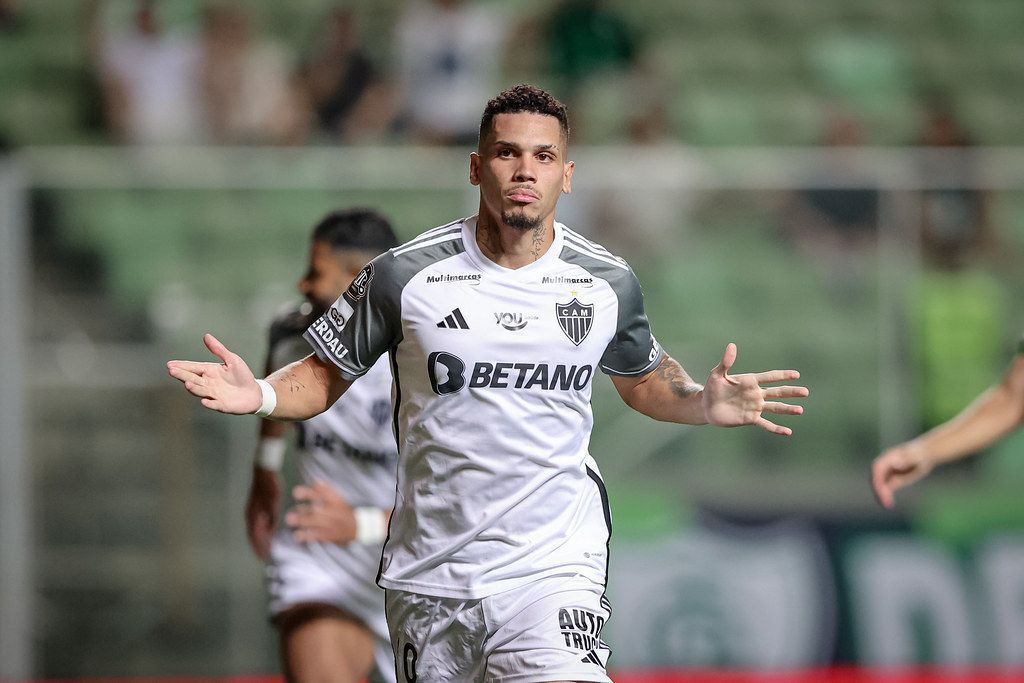 Atlético: após desencantar no ano, Paulinho busca primeiro gol no clássico