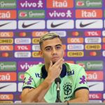 Volante da Seleção explica como Flamengo o reconectou ao Brasil