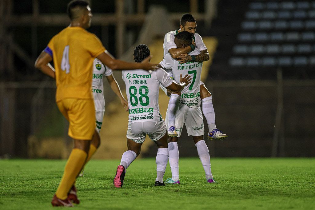 Cuiabá, Remo e Vila Nova vencem confrontos de ida pela Copa Verde